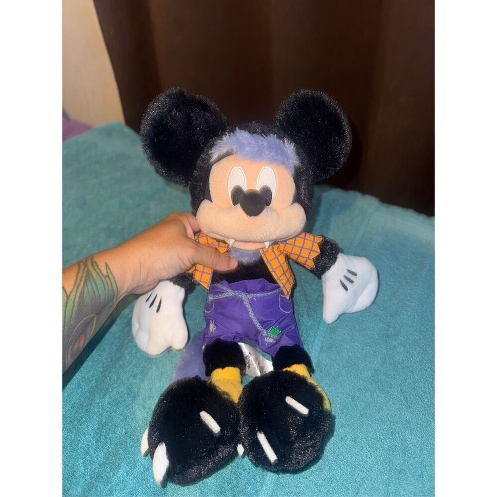 Disney Store Mickey Mouse 2019 Halloween plush